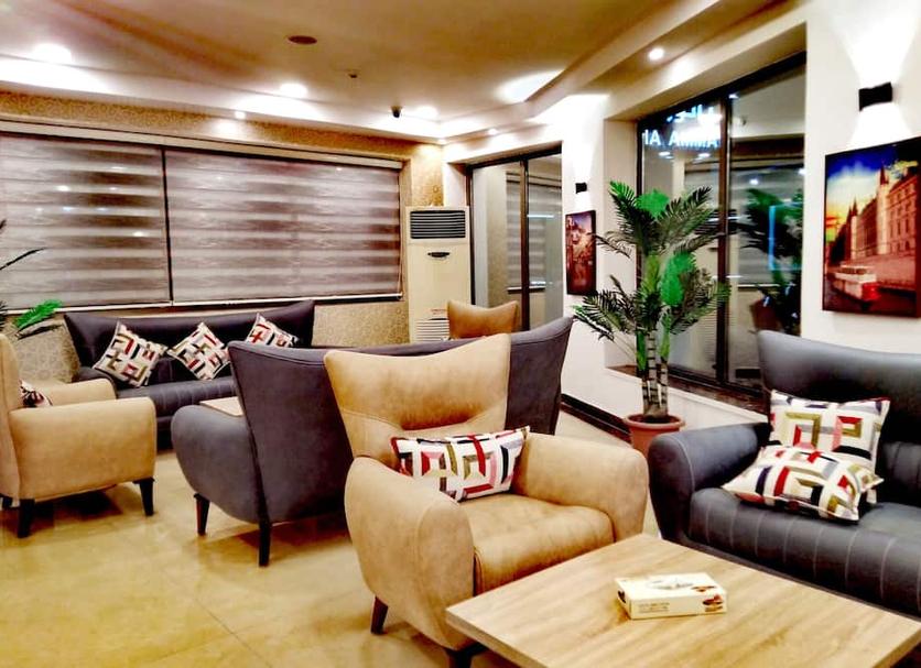 Lounge Photo