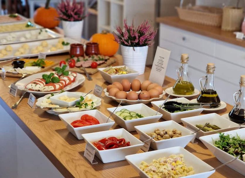 Buffet Photo