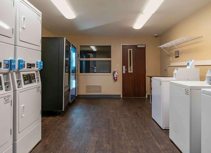 Laundry facility Photo