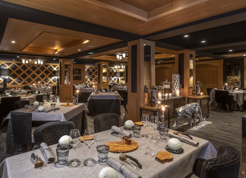 Restaurant Photo