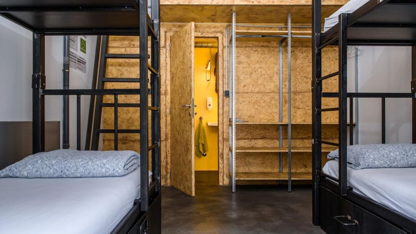 Stay Swanky Hostel