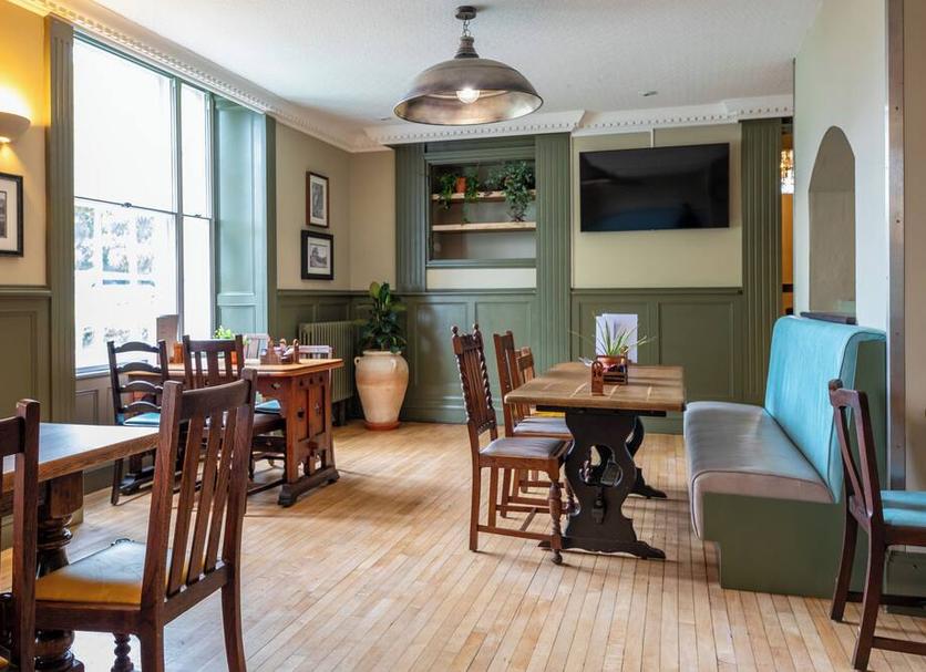 Restaurant Photo