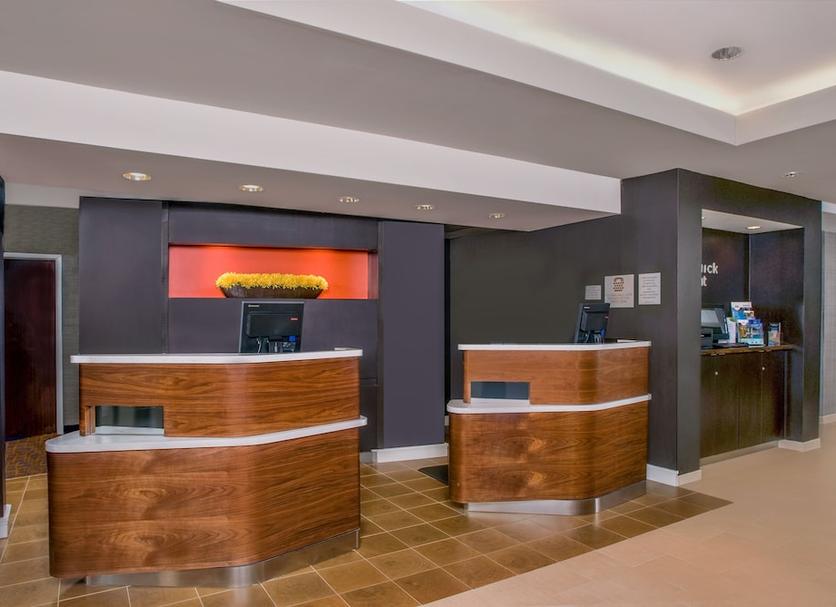 Front desk Photo