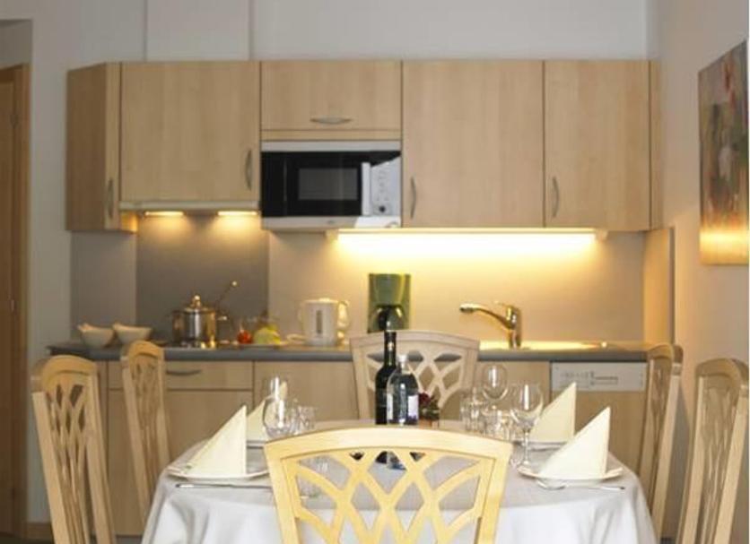 Kitchen Photo