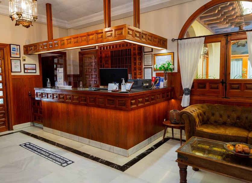 Front desk Photo