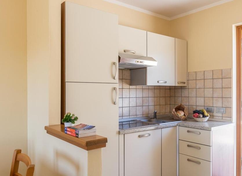 Kitchen Photo