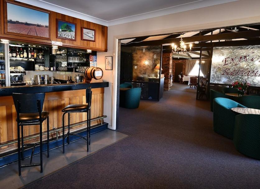 Bar Photo