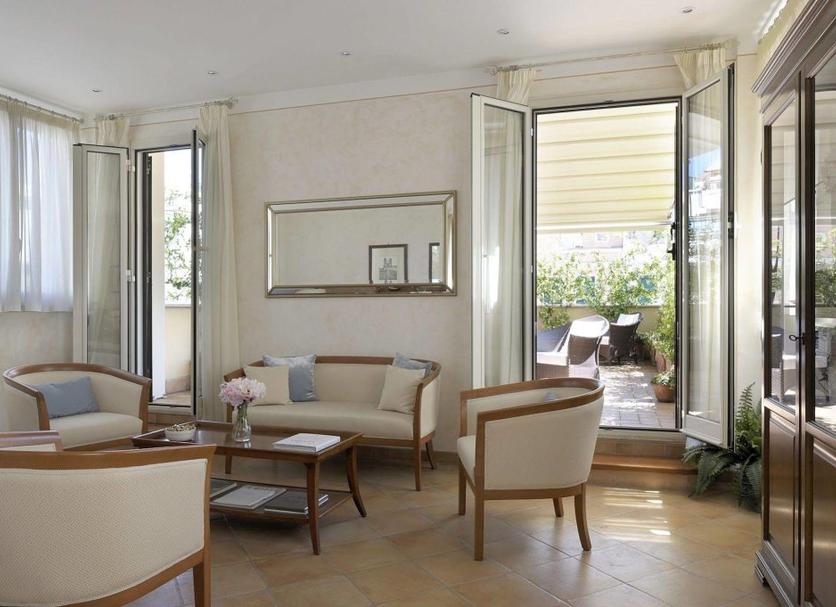 Living room Photo
