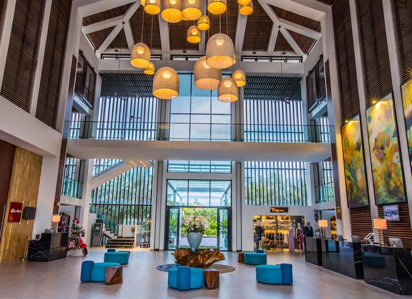 Lobby Photo