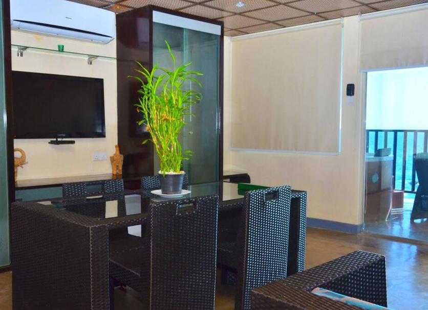 Dining room Photo
