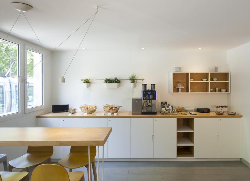 Kitchen Photo