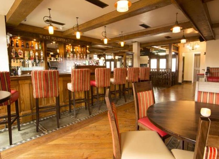 Bar Photo
