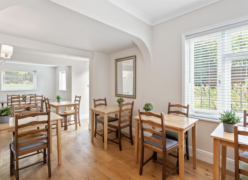 Dining room Photo
