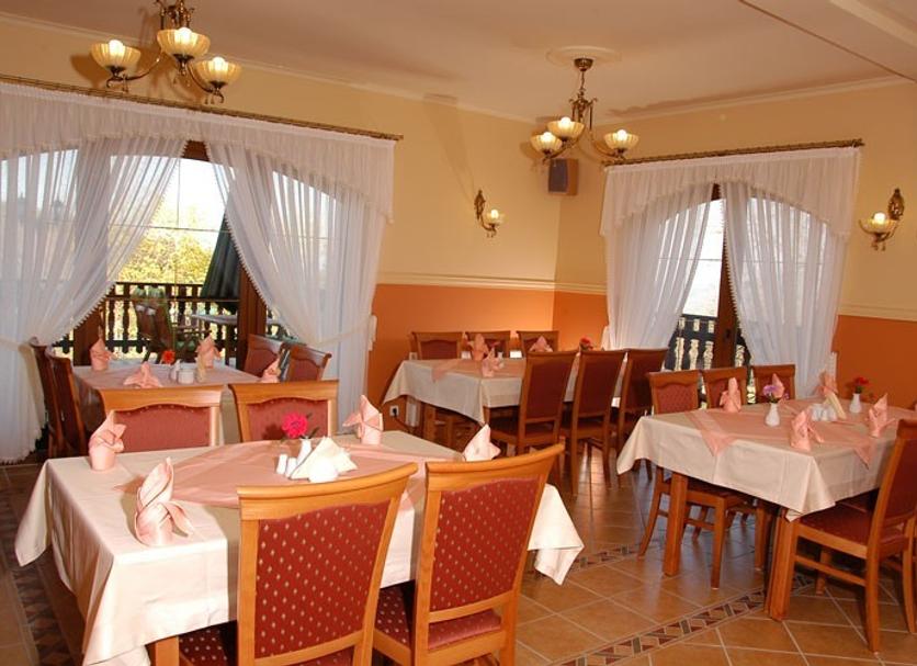 Dining room Photo