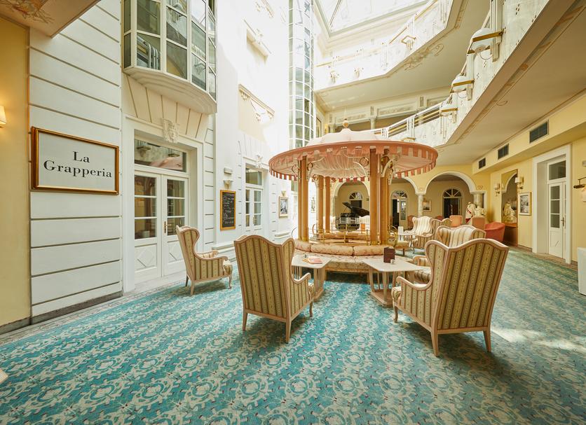 Lobby Photo