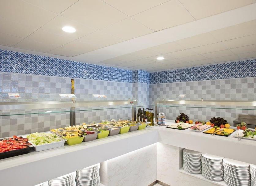 Buffet Photo
