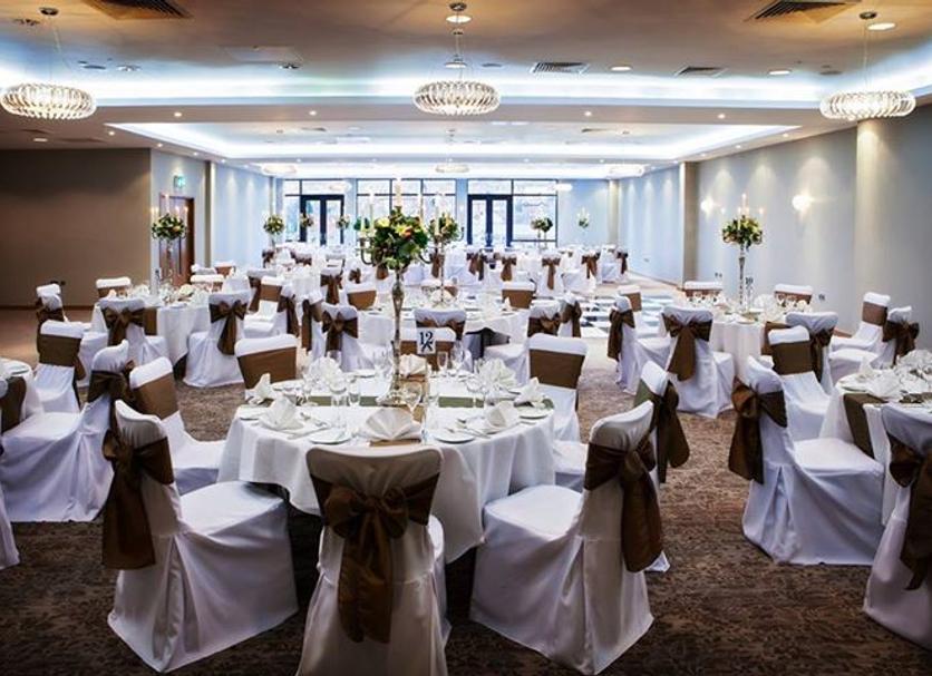 Banquet hall Photo