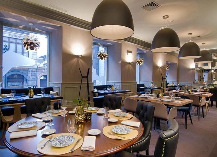Restaurant Photo
