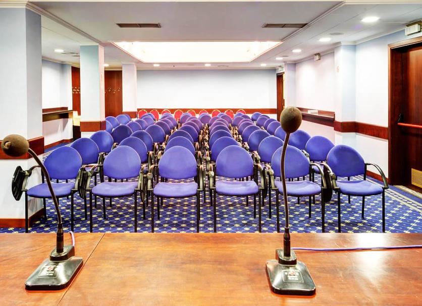 Conference room Photo