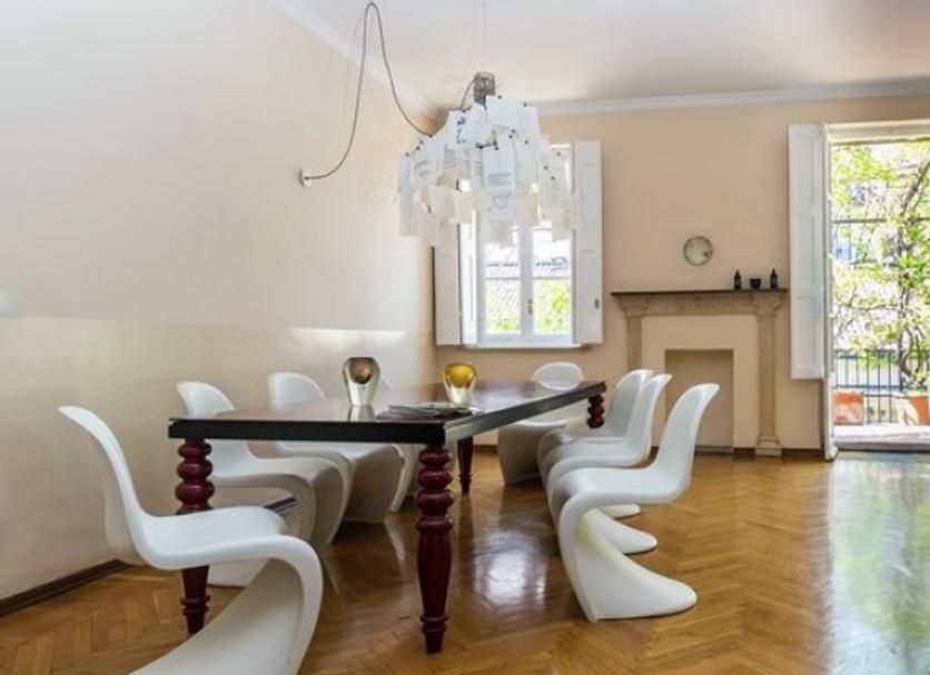Dining room Photo