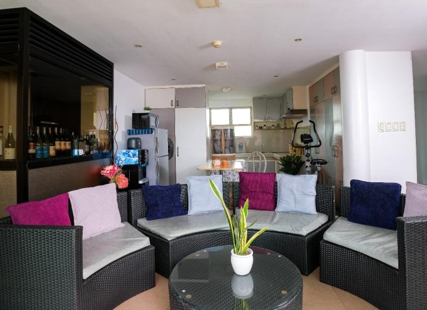 Lounge Photo