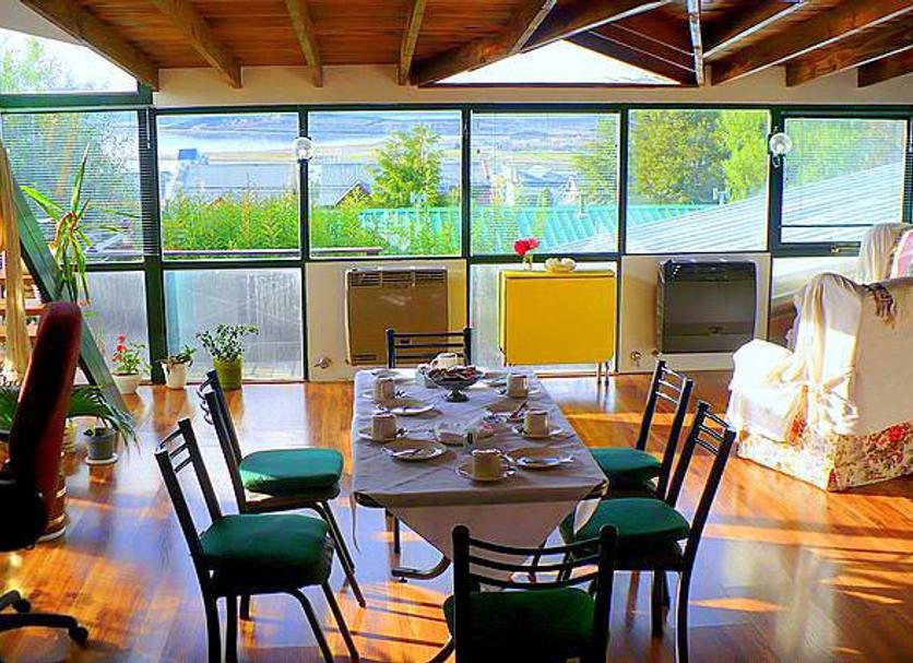 Dining room Photo