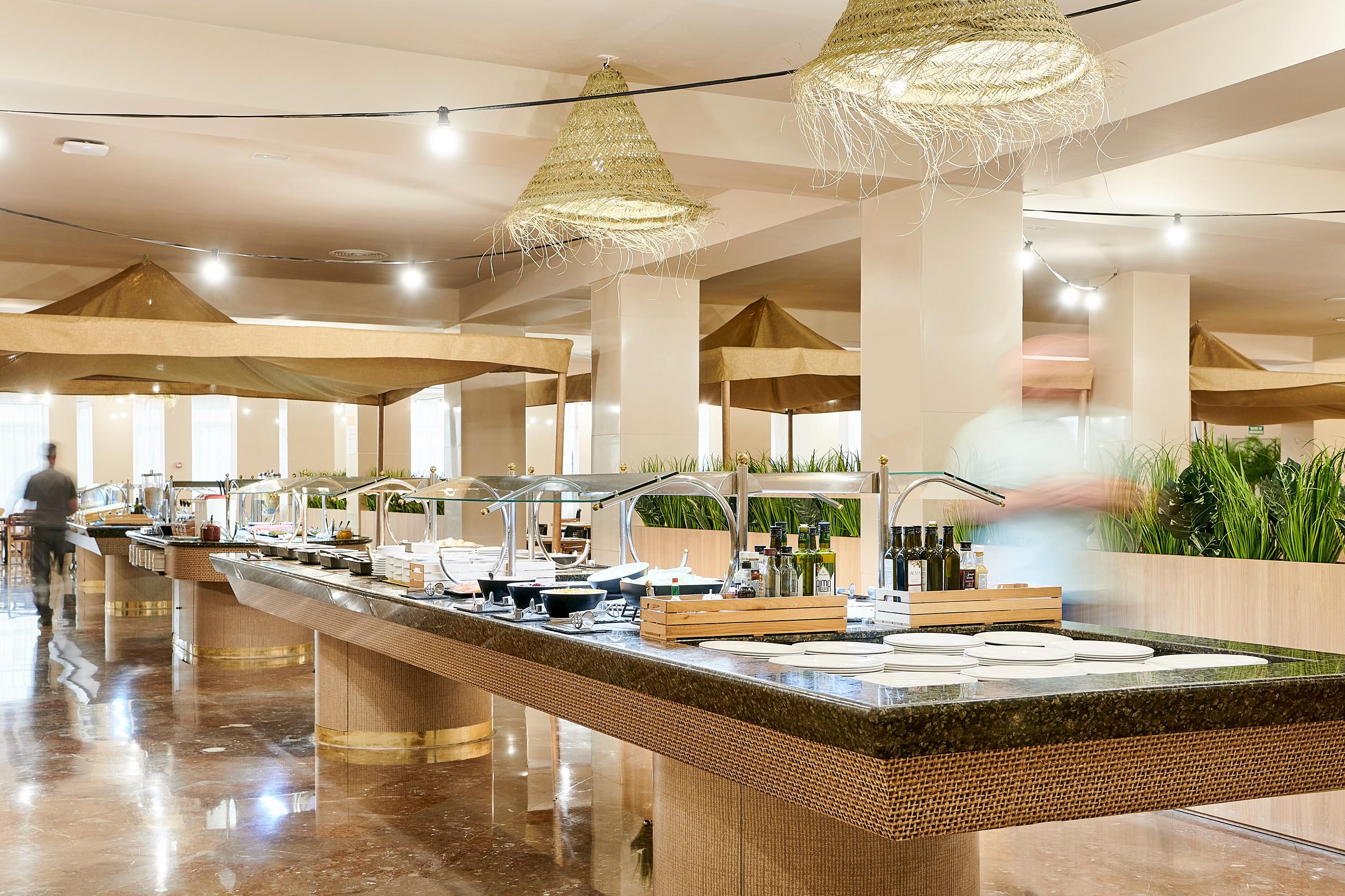 Buffet Photo