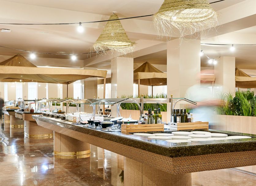 Buffet Photo