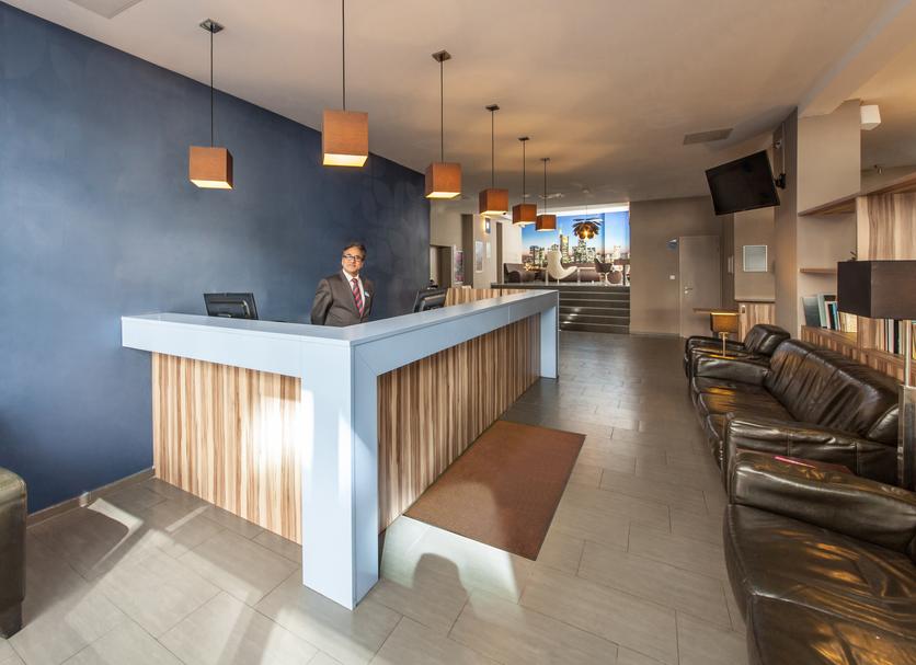 Front desk Photo