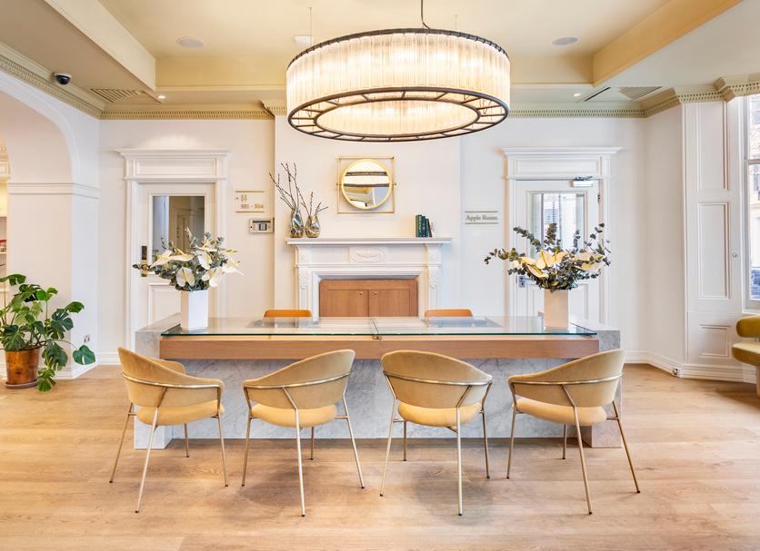 Dining room Photo