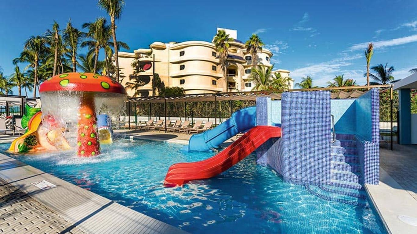 Riu Vallarta Hotel