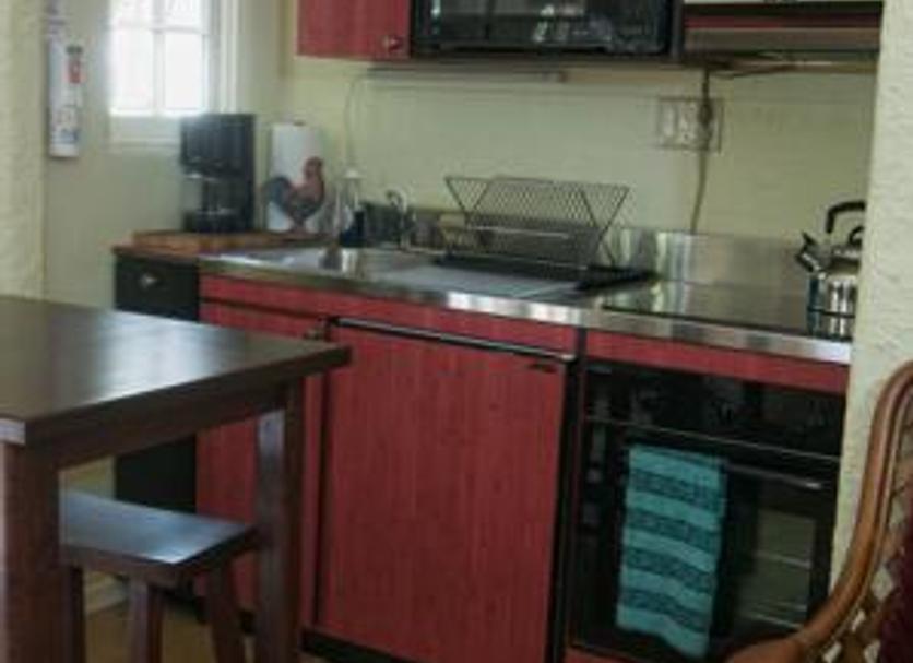Kitchen Photo