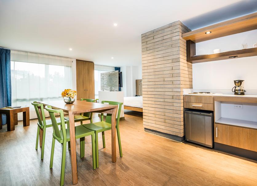 Dining room Photo