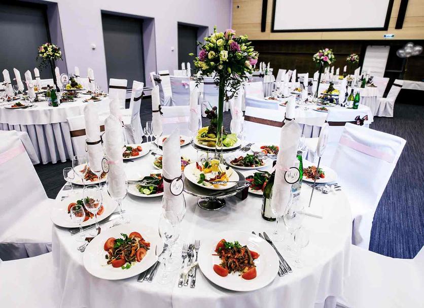 Banquet hall Photo
