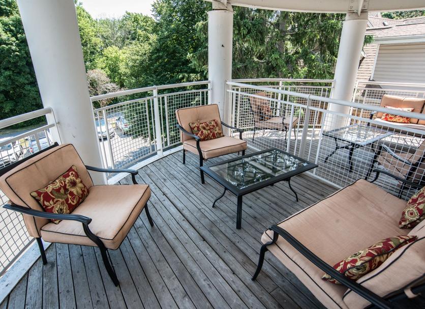 Balcony Photo
