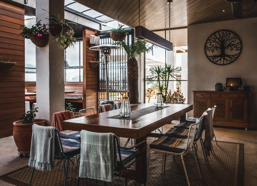 Dining room Photo