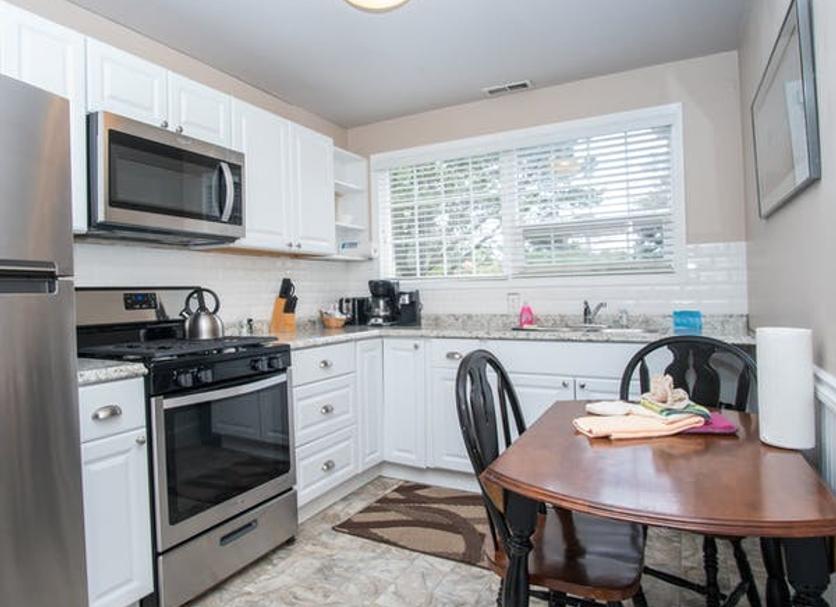 Kitchen Photo