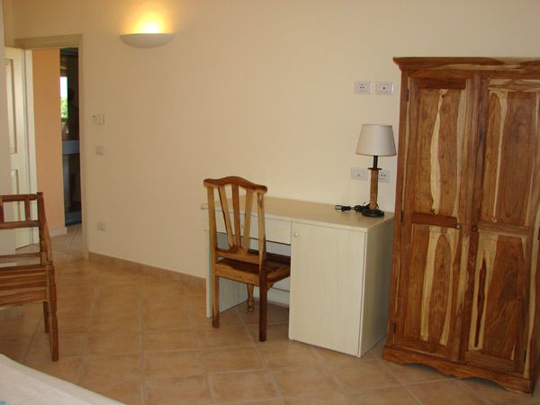 Room amenity