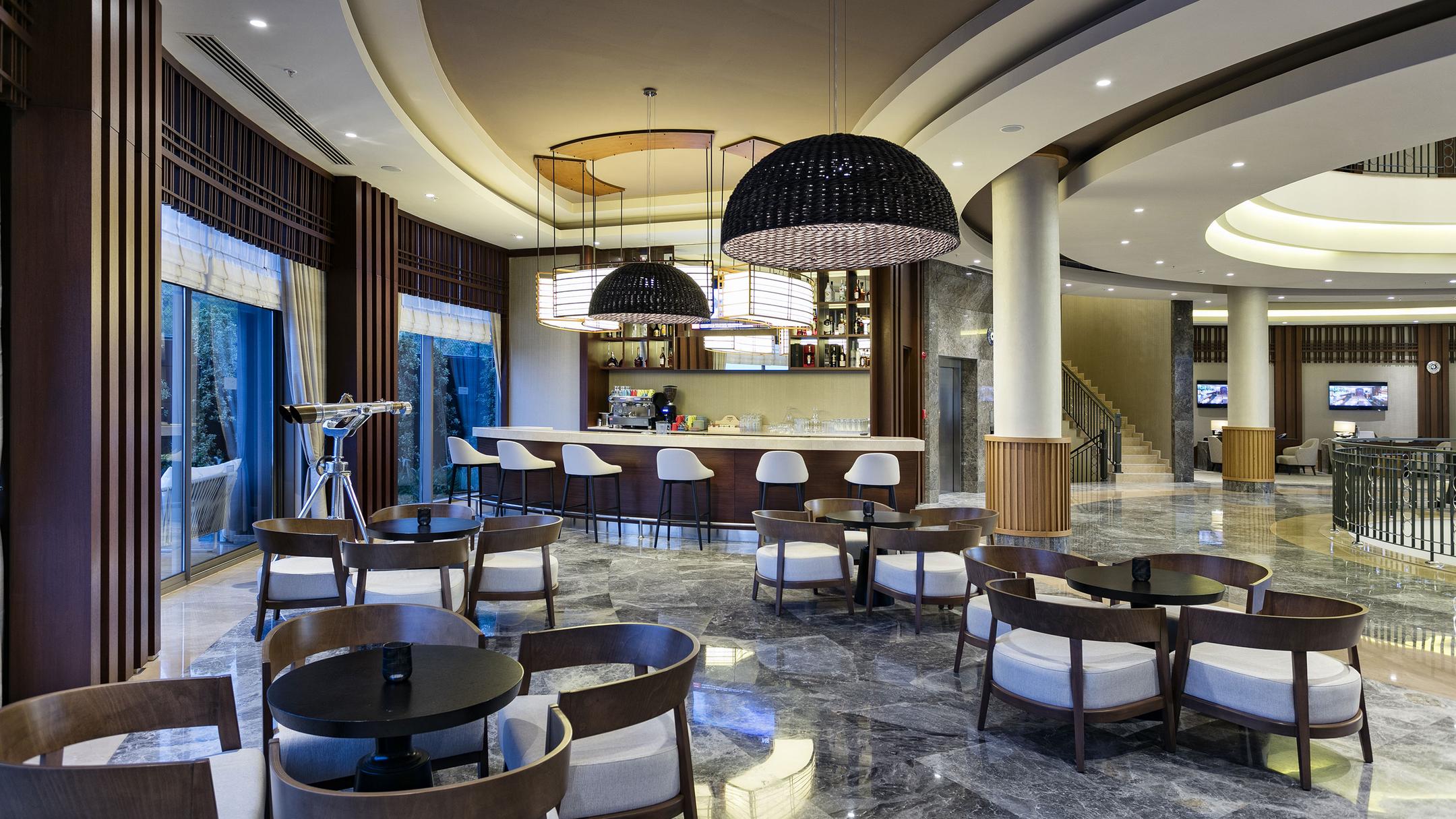 Titanic hotel. Титаник Делюкс Бодрум. Отель Титаник Бодрум. Титаник Делюкс Бодрум 5. Отель Титаник Турция Бодрум.