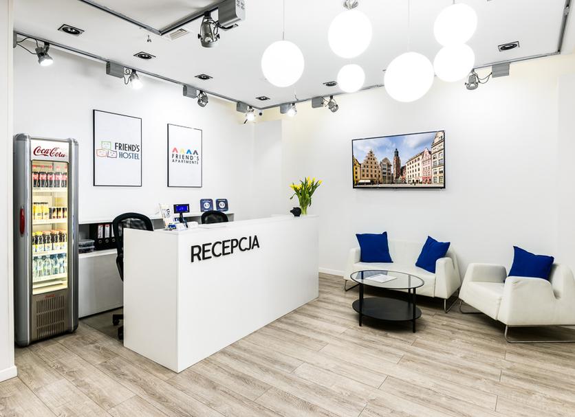 Front desk Photo
