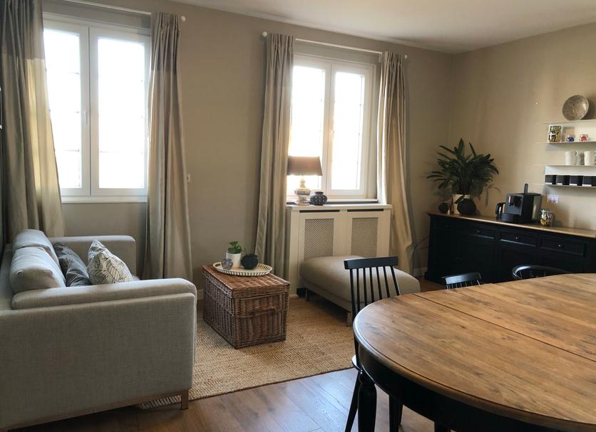 Dining room Photo